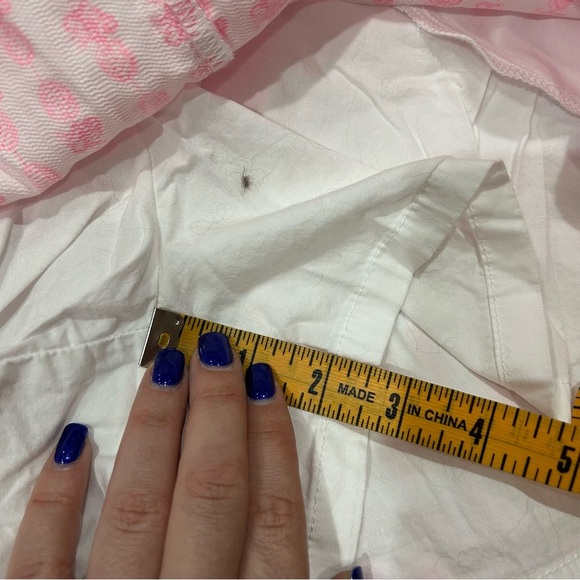 Lilly Pulitzer White & Hot Pink Pineapple Print Scallop Hem Colette Denim Skort - Picture 8 of 8